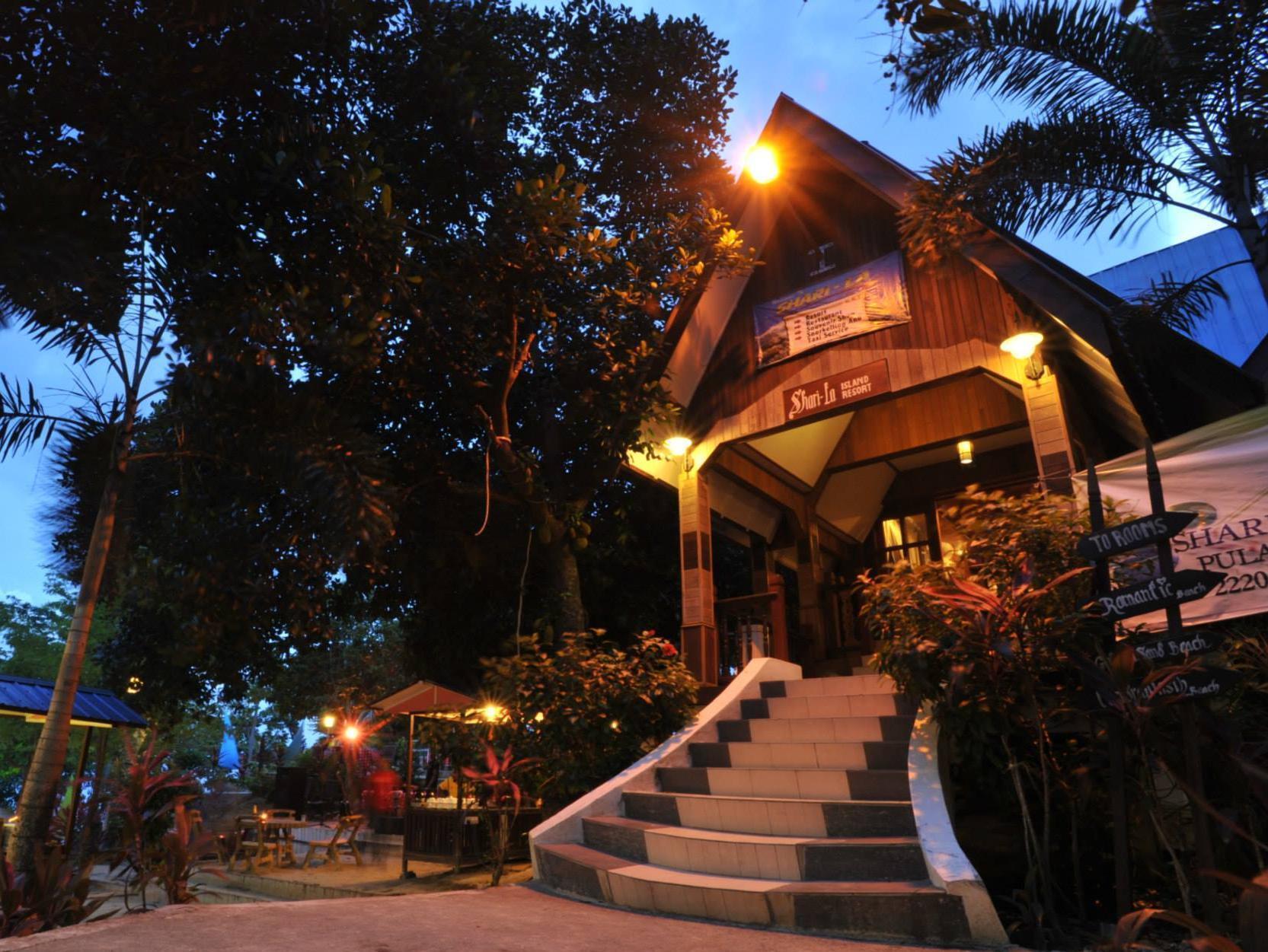 Shari La Island Resort Kampong Pasir Hantu Εξωτερικό φωτογραφία